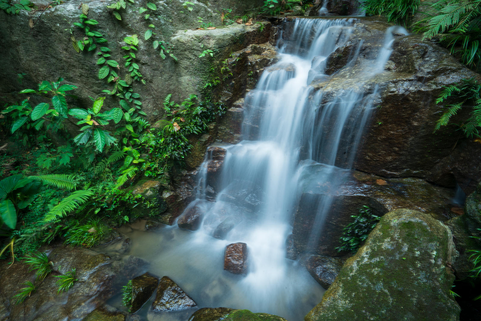 五篁岭玉女瀑布