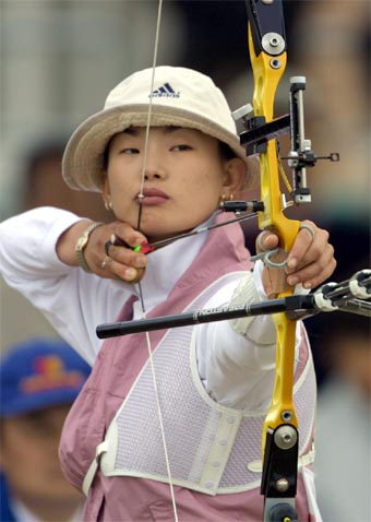 27日晚我带车队到达灵水,奥运冠军当天离开灵水,原