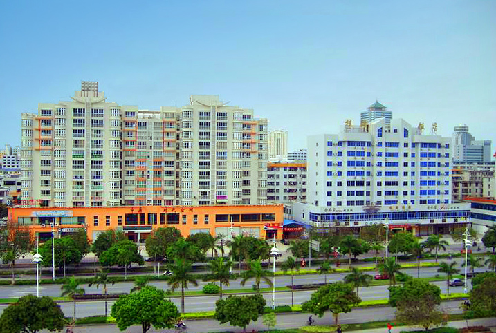 半街人:北海一角之我眼中的鸿海大厦