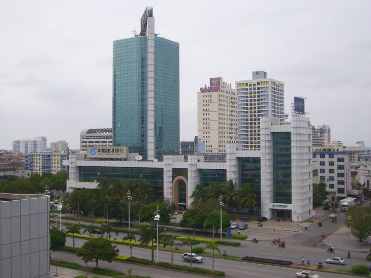 半街人:北海一角之我眼中的鸿海大厦