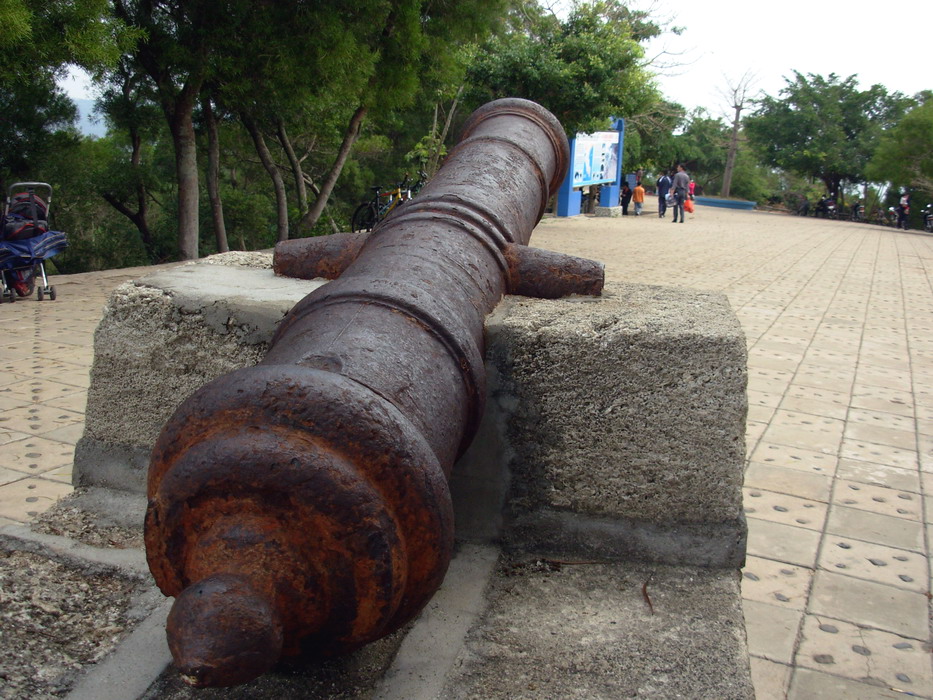 (清)嘉庆年间的古炮