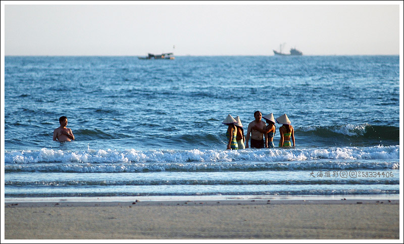 是谁,让"陪泳"市场如此兴旺?
