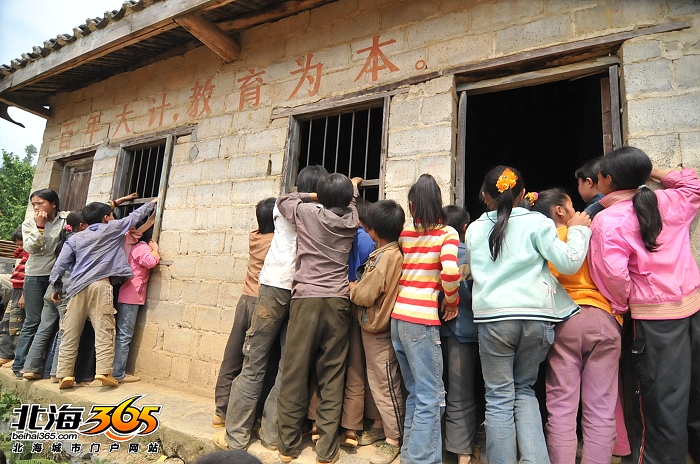 3]北海民间志愿者走进百色贫困山区助学全程大纪实 鲜为人知的助学