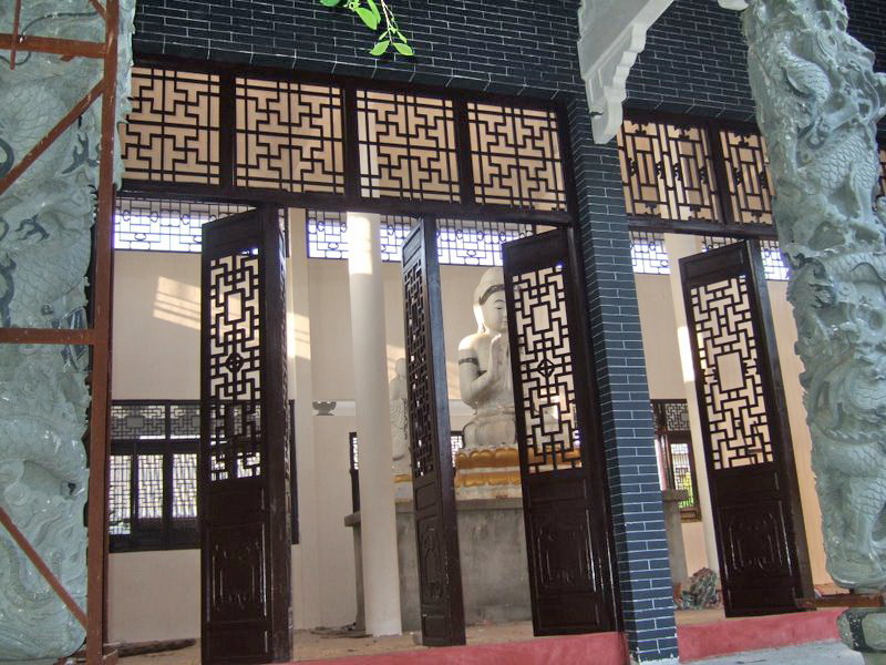 回云纹栅格门窗,更显古色古乡