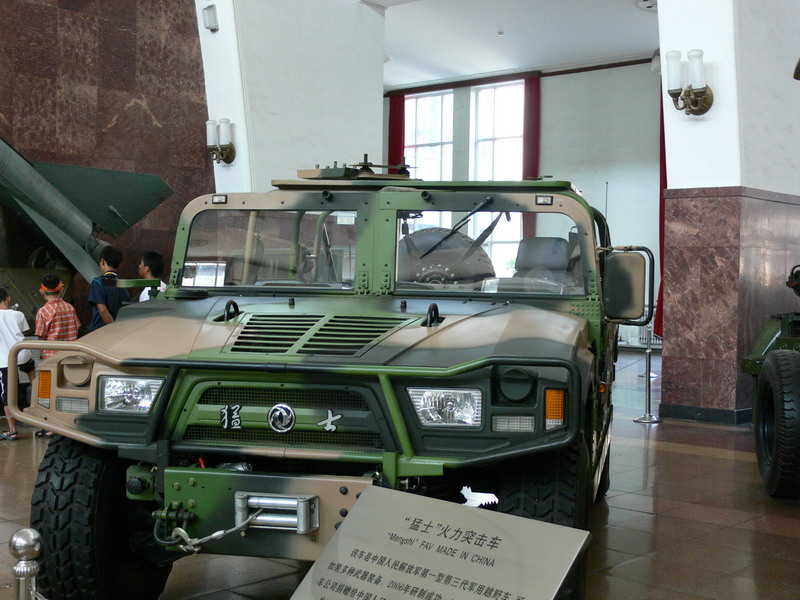 "勇士",今天终于见到了传说中的勇士军车