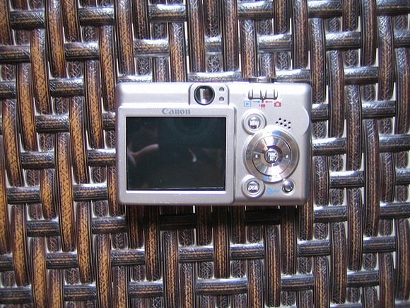 佳能ixus5055不锈钢小巧机身大屏幕口袋精灵