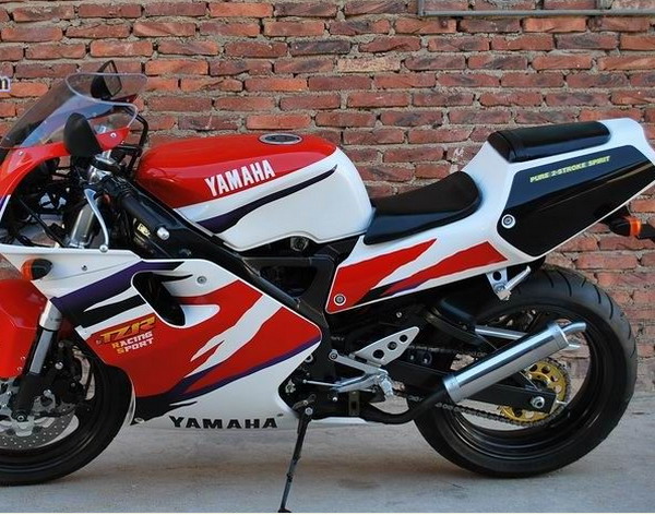 转让: yamaha tzr250 二冲(实物图)