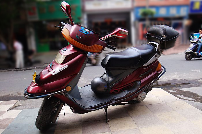 转让:嘉陵125c凌鹰款女装摩托车