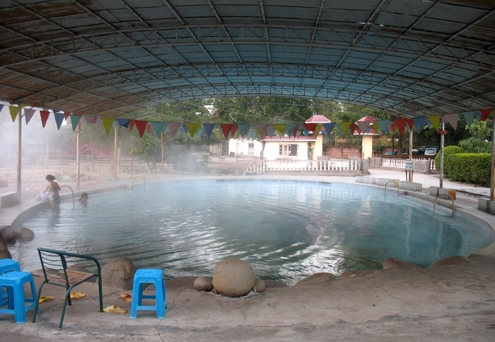 马鞍坳,峒中温泉,北风口