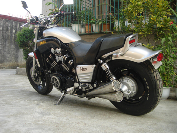 另类的街车--小魔鬼750 (连大魔鬼的资料都一起上了,第二页有新款大