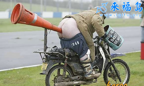 这的摩托车,,,牛呀