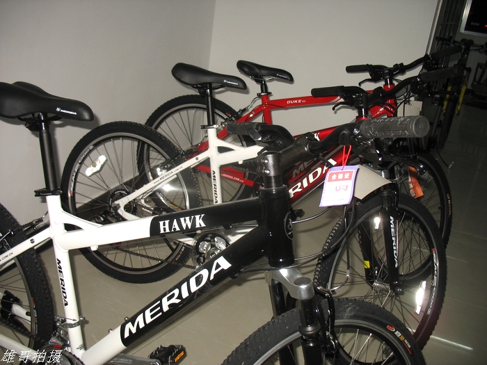 070906八达云南路的新店今天试业