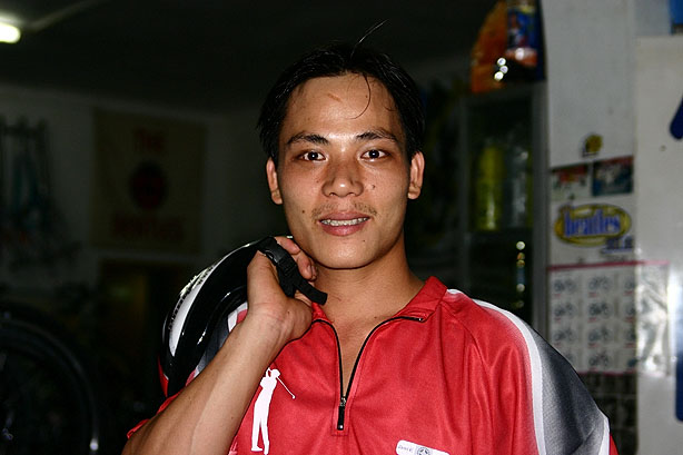 9月16日第18届职工运动会现场报道(阿伟版)(新增吃糖水gz片)