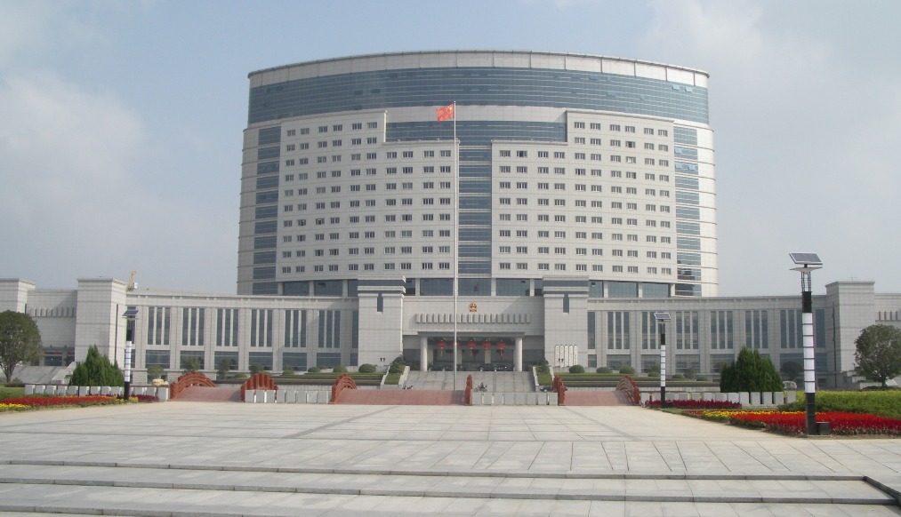 国庆在黄山,杭州,横店影视城所见:和尚,美女,交警,红灯区