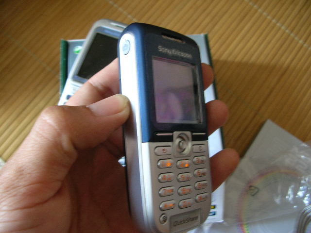 港版索尼爱立信 k300i只要1280