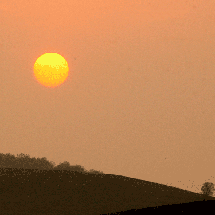 坝上中秋节晚霞的光彩.