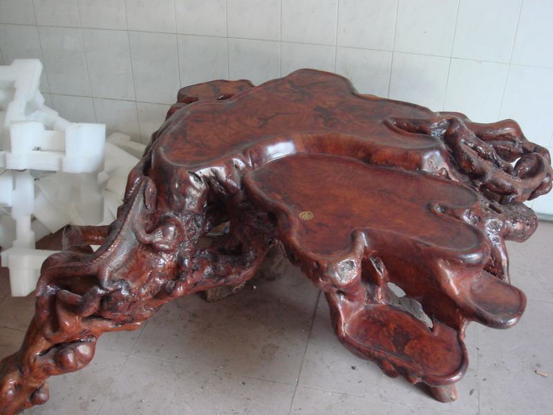 对荔枝木茶台有兴趣的朋友近来看看