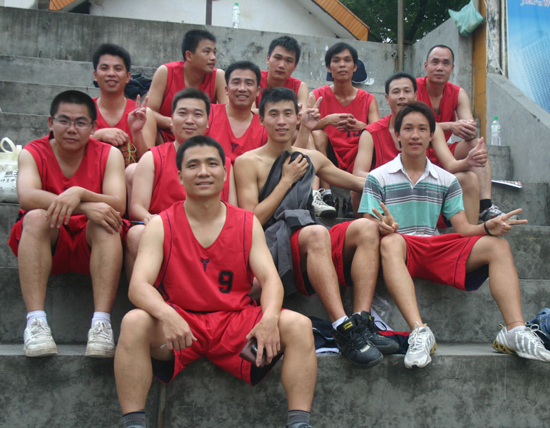 北海各篮球队的集体照!