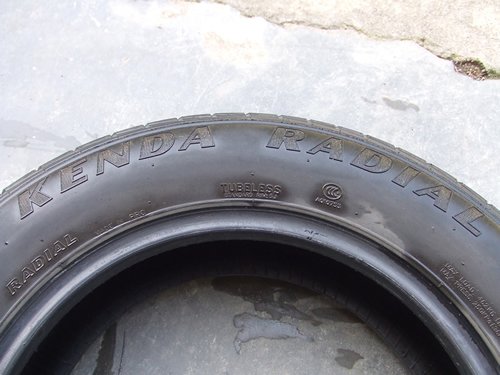 转让:两条165/70r14八成新的轮胎
