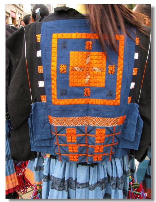 星晨前站 ——《 12月的里湖 》 .