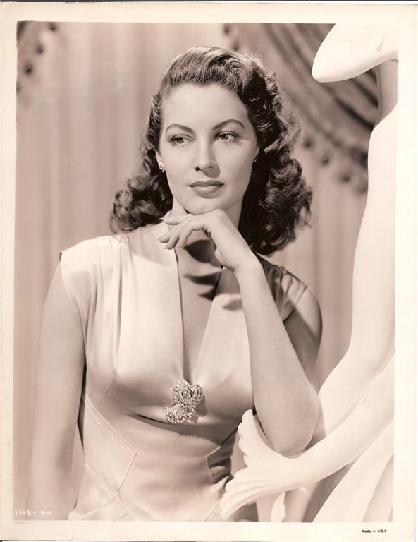 天天要把美女找,何为美女知多少?(看帖不回的.色狼止步!