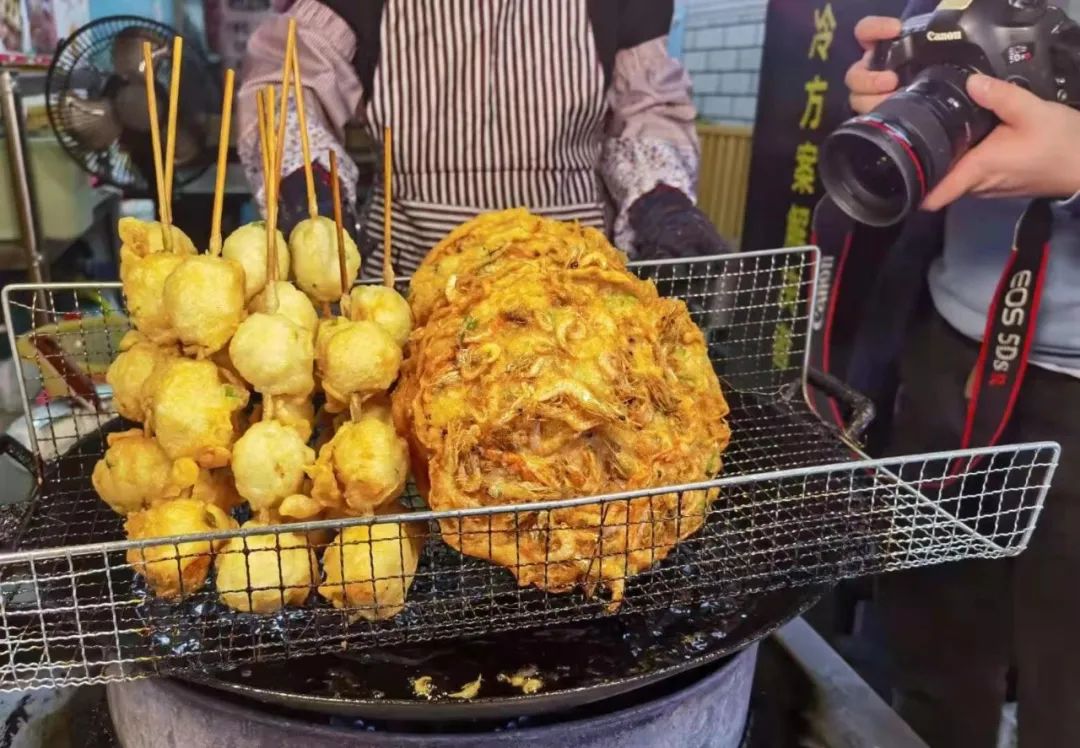 美食老街88开口笑珠海路老街吃早餐先去北海珠海路老街带你吃早餐咯