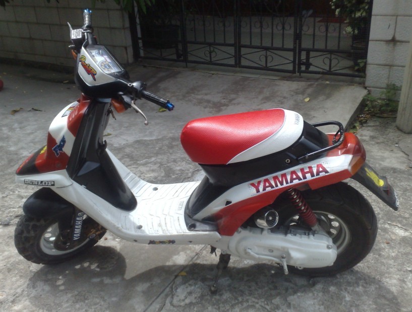 进口经典yamaha 鸭子踏板摩托车,1600元(实物图)