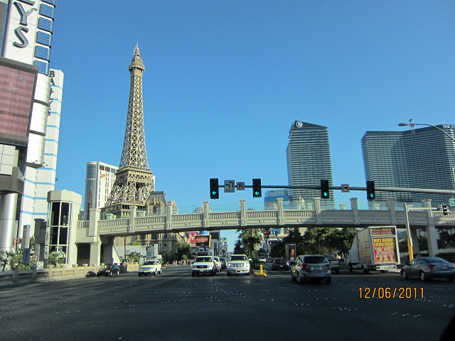 美国《小西贡》和《赌城》掠影