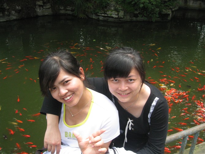 记410的姐妹们-那些一起的日子-照片里的故事-北海365网(beihai365.