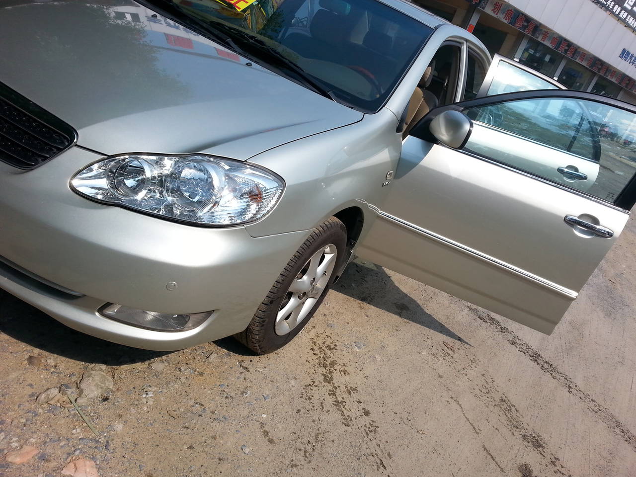 05年进口花冠顶配