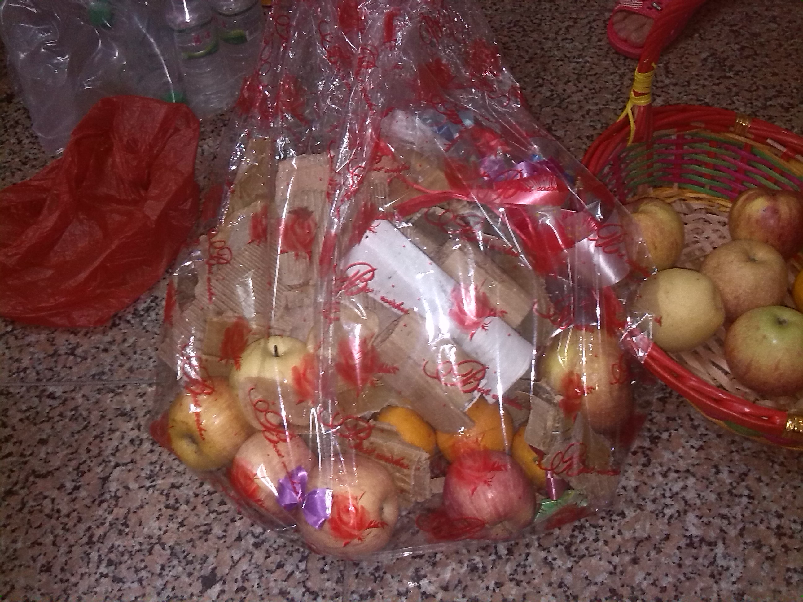 怀着敬意去探望病人,你这样让我脸往哪搁