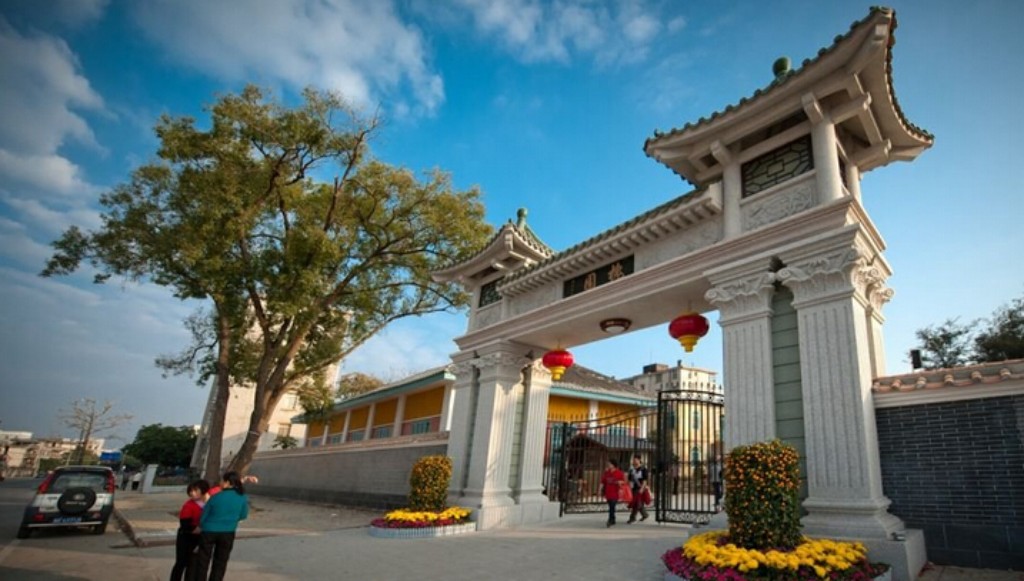 门票将在这里免费发放:始建于1927年的槐园(花楼),它的屋主王崇周先生