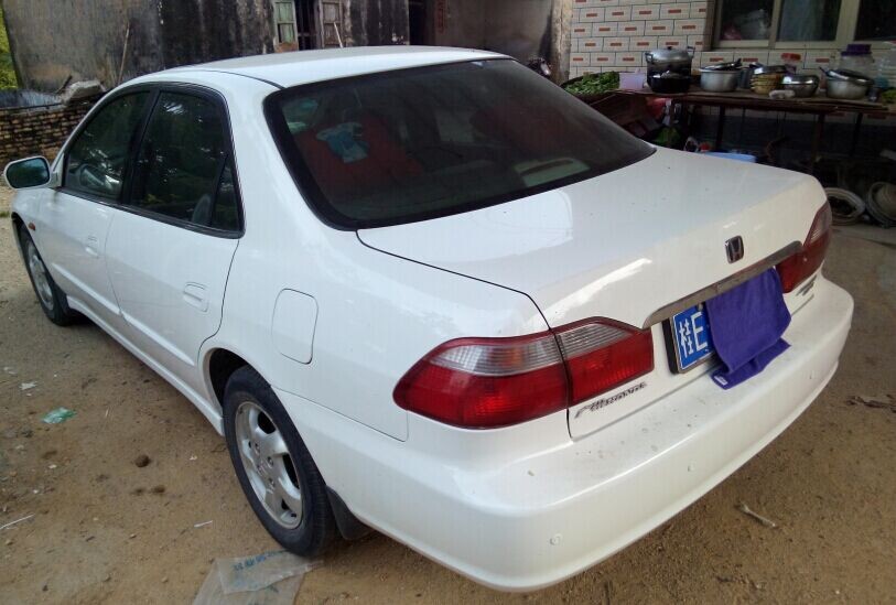 广本雅阁2.3本田证牌证户,3.1万包过户