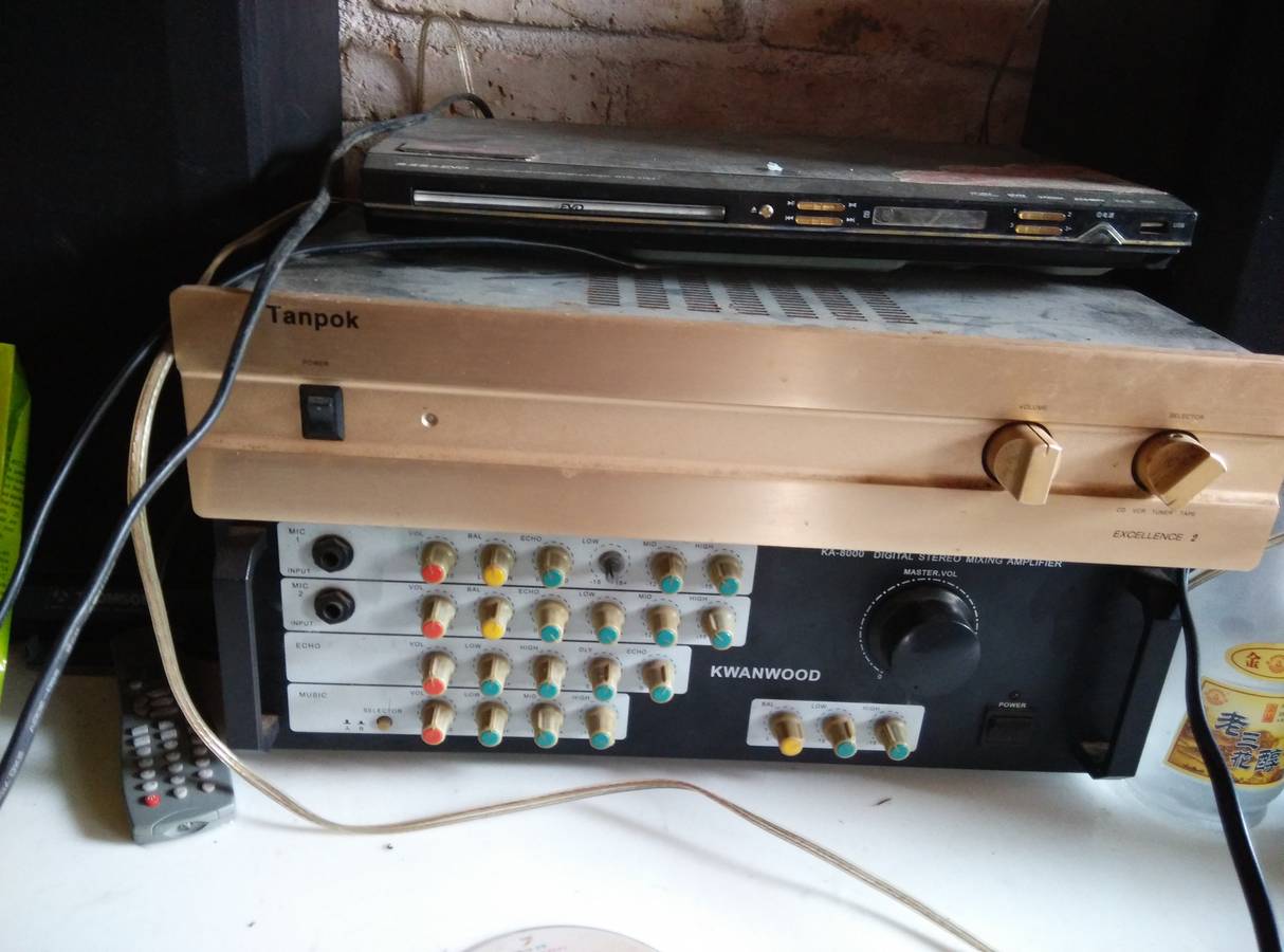 多款功放,音响,调音台,电联