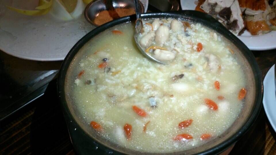 鸡卵粥,北极贝,脆皮烧鸡都是靓货!