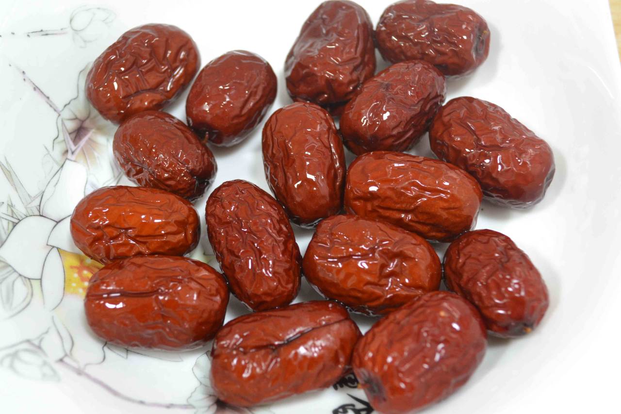 好吃又黏腻的"糯米红枣",很带劲哦!