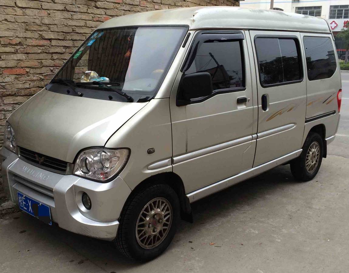 卖08年家用车五菱之光,1.78万包过户