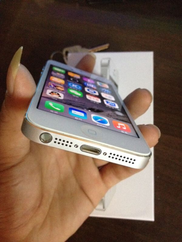 95新苹果5港版.1600元