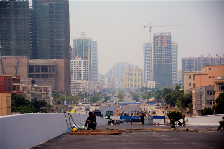 北海上海路立交桥基本竣工,坐等4月底开通车吧(现场多图)