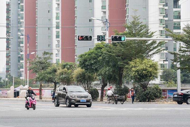北海几个新路口装了有倒计时的红绿灯,希望以后能多给一些路口装上