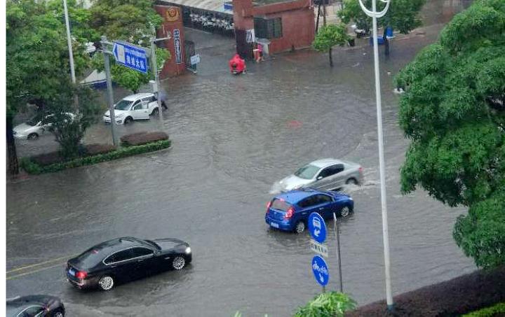 事实再一次证明北海下大雨若再发生内涝不是天灾是人祸