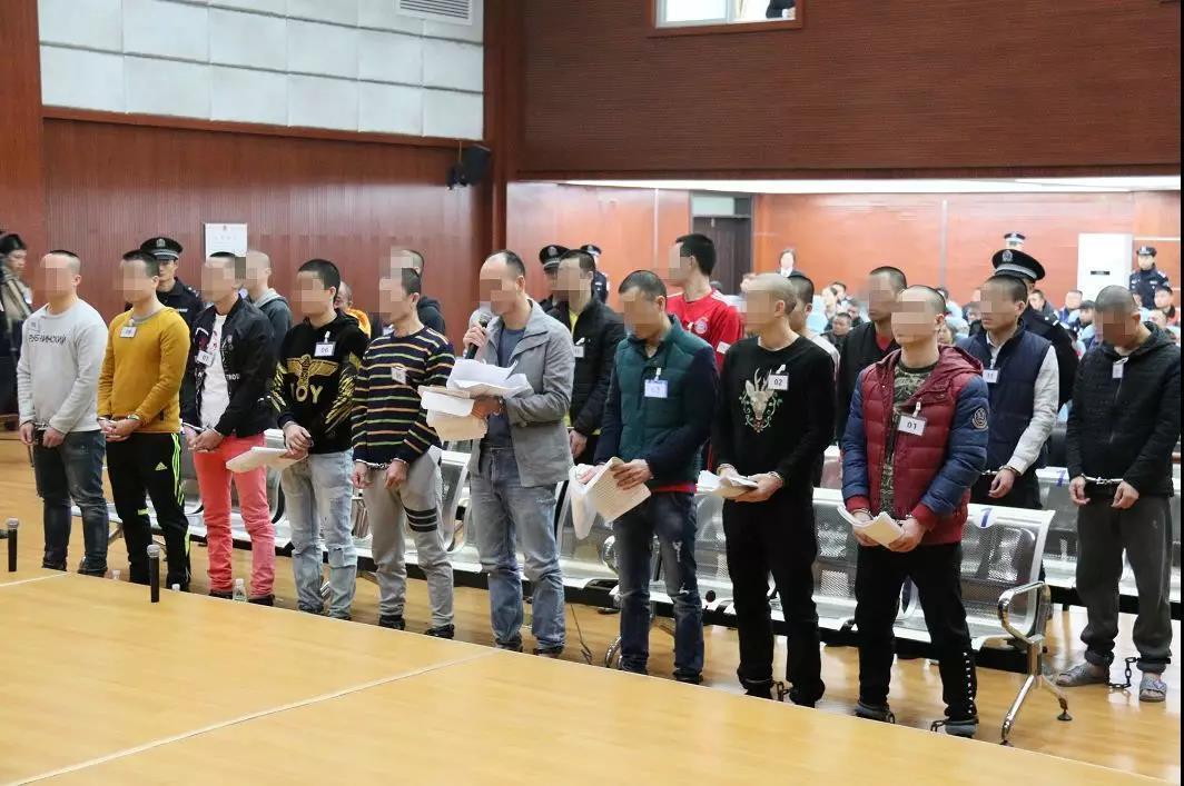 北海时事开讲 帖子 2008年后符志康身边逐步聚集起了近20人的犯罪团伙