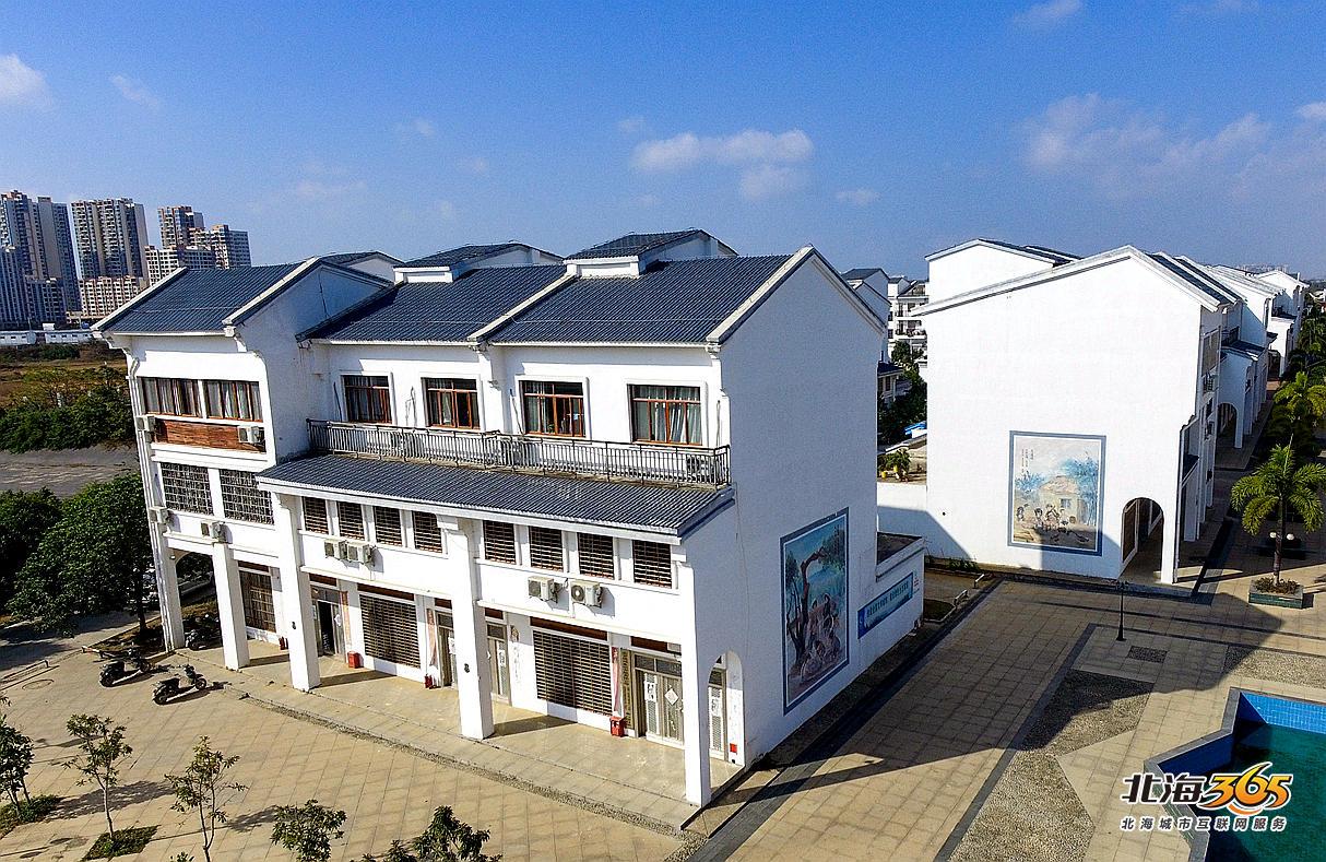 探访北海最美回建区!全部独栋别墅,有农家乐,门楼甚至了望塔