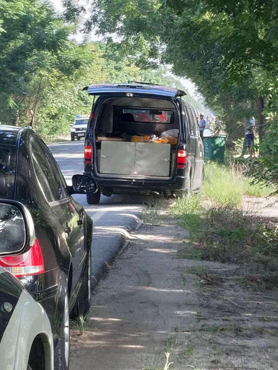 行车记录仪拍下合浦泮塘事故车毁人亡瞬间(视频)